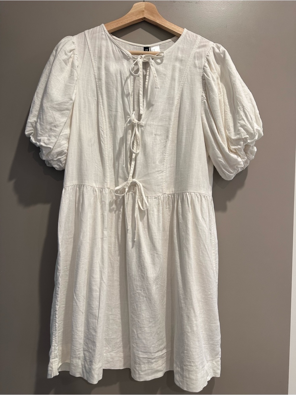 H&M Cream Tie-Front Puff Sleeve Mini Dress